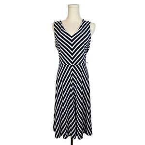 Lauren Ralph Lauren Sleeveless V-Neck‎ Fit Flare Midi Dress Chevron Blue White M